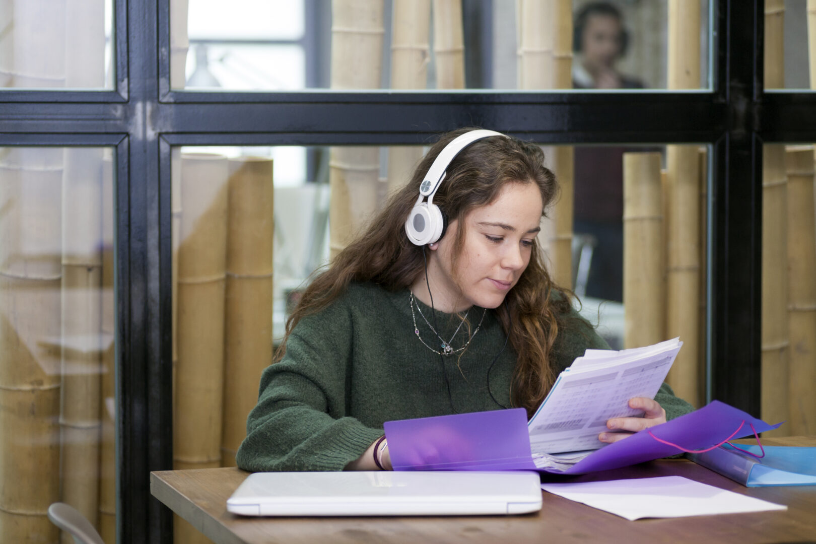 Students who listen to music while studying have a higher GPA: poll